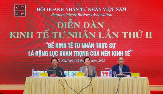 Chương trình hành động triển khai Nghị quyết của Đảng về phát triển kinh tế tư nhân trở thành động lực quan trọng của nền kinh tế thị trường định hướng Xã hội Chủ nghĩa (11/4/2023)